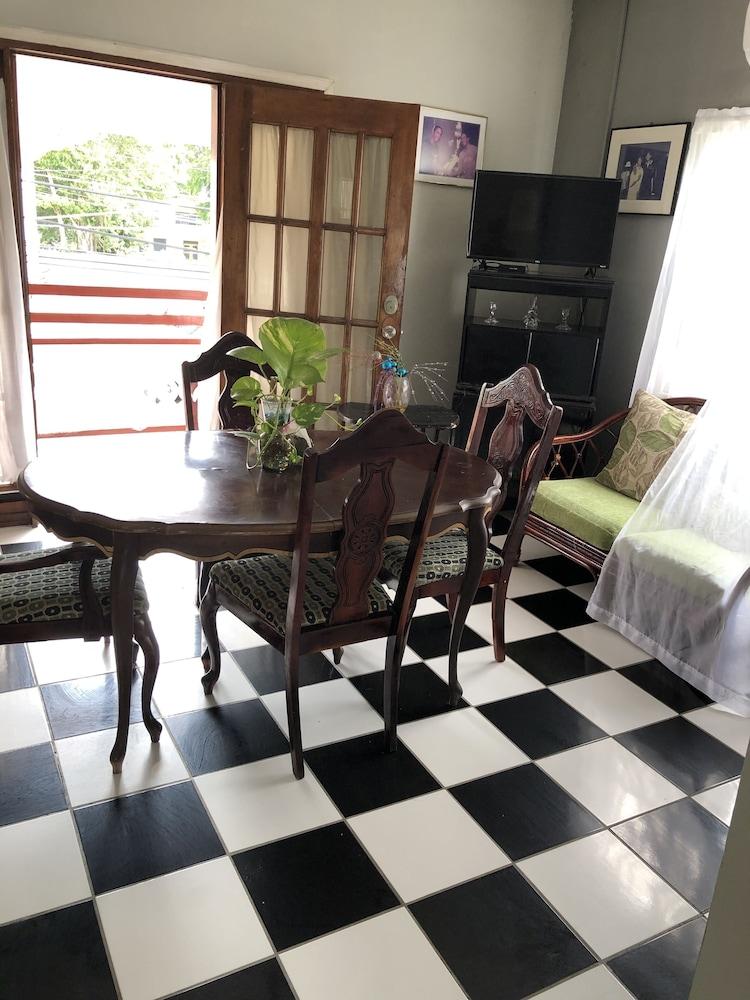 Coningsby Inn Белиз-Сити Экстерьер фото
