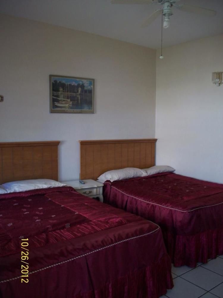 Coningsby Inn Белиз-Сити Экстерьер фото