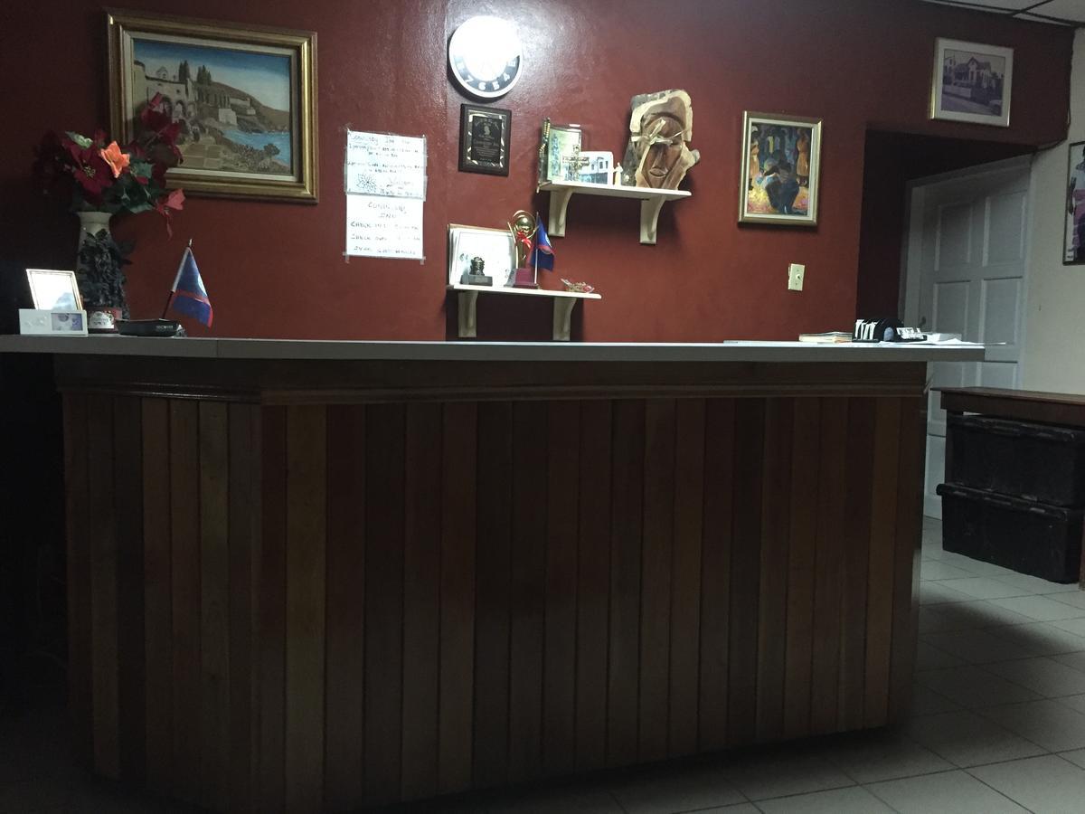Coningsby Inn Белиз-Сити Экстерьер фото